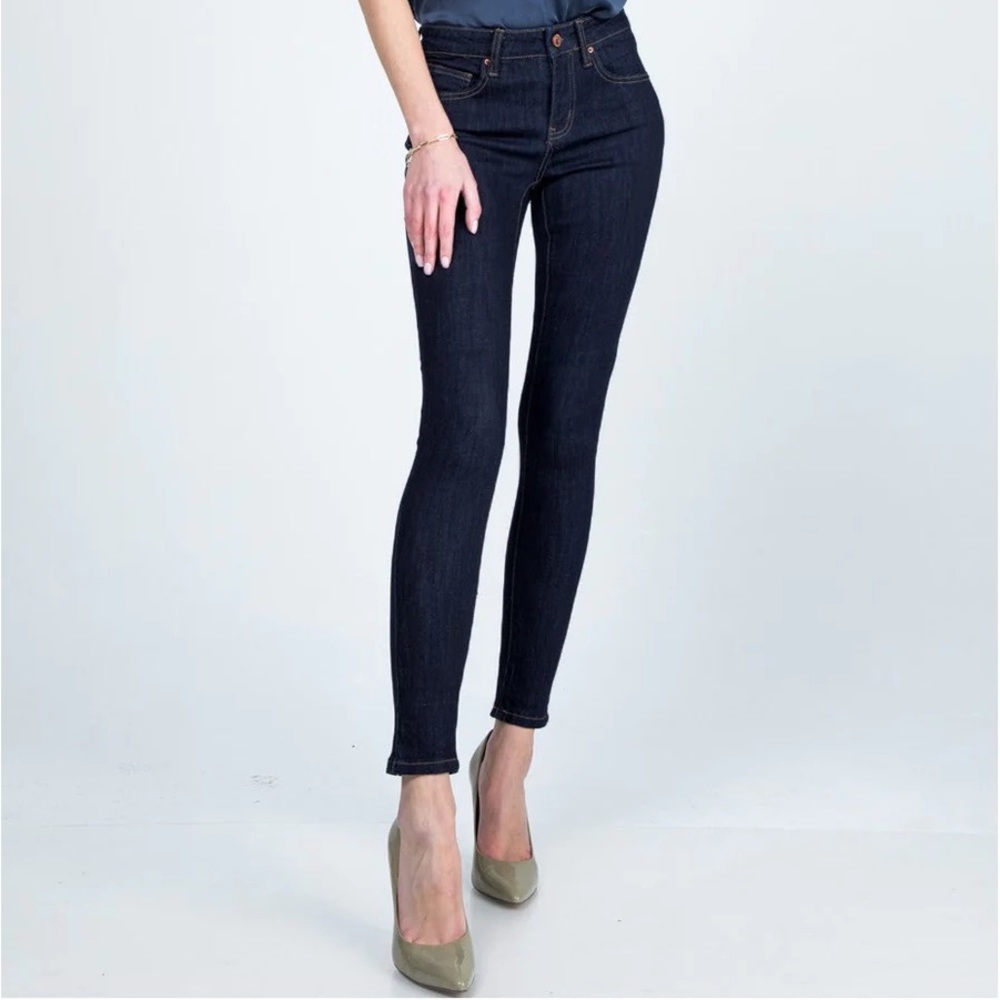 Skinny London Jeans Women's Size 2 RN80763, deep indigo blue (26 ) 29 inseam